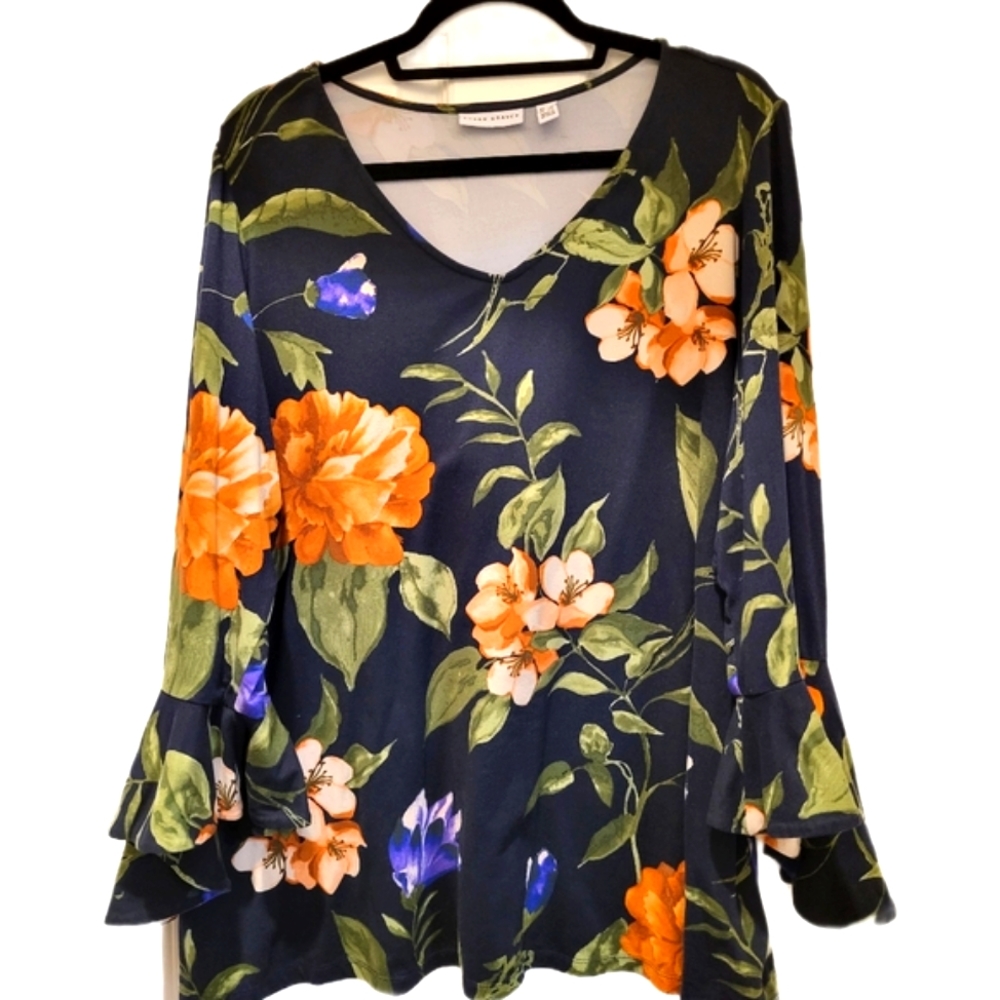 Susan Graver Floral Printed Brushed Liquid Knit Fit and Flare Top Size 1X